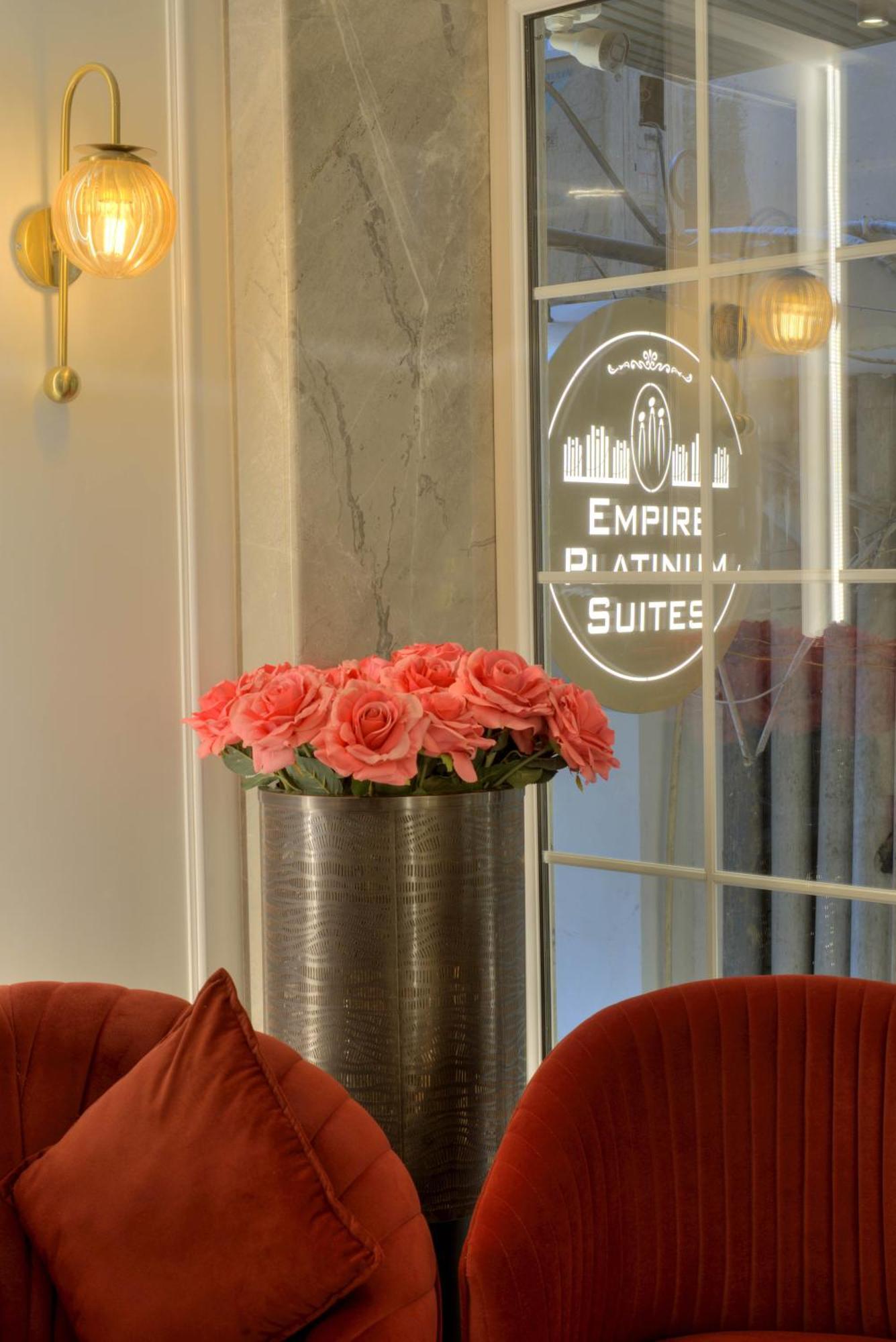 Empire Platinum Suites New Delhi Exterior photo